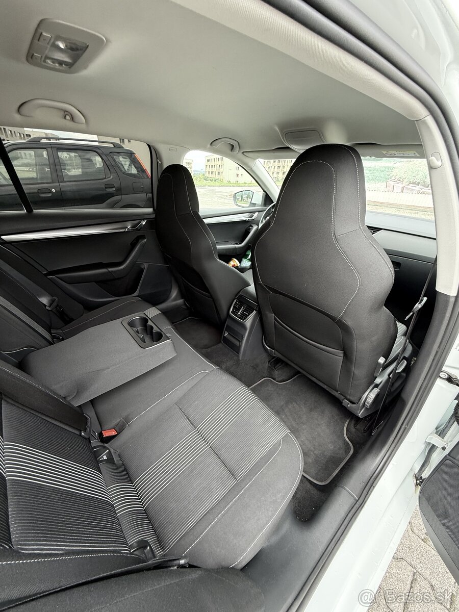 Škoda Octavia 1.6 TDI (2019) - 14