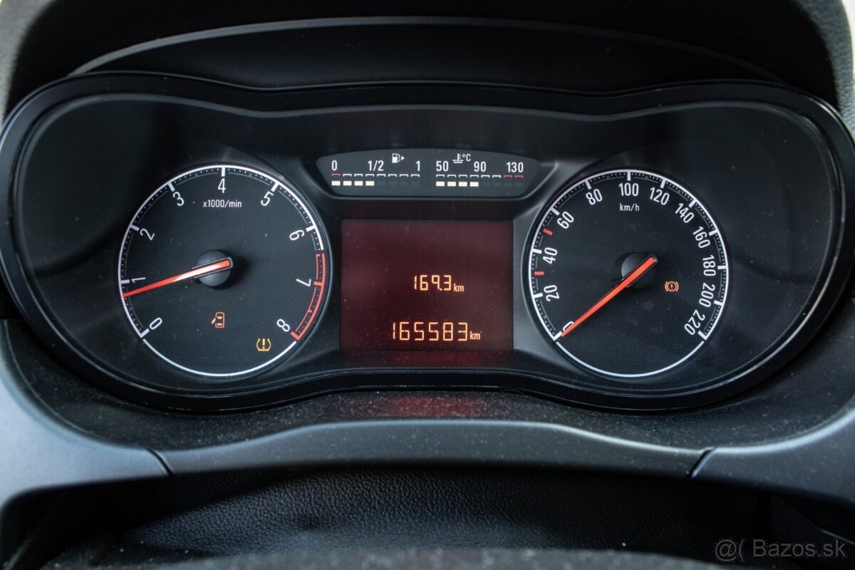 Opel Corsa 1.2 16V Sport - 14