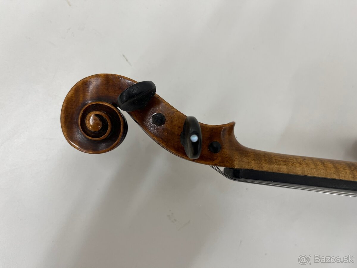 Staré “ploché “husle - 14