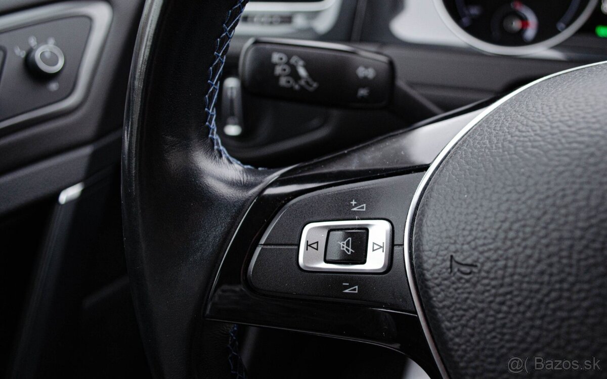 Volkswagen Golf e - 14