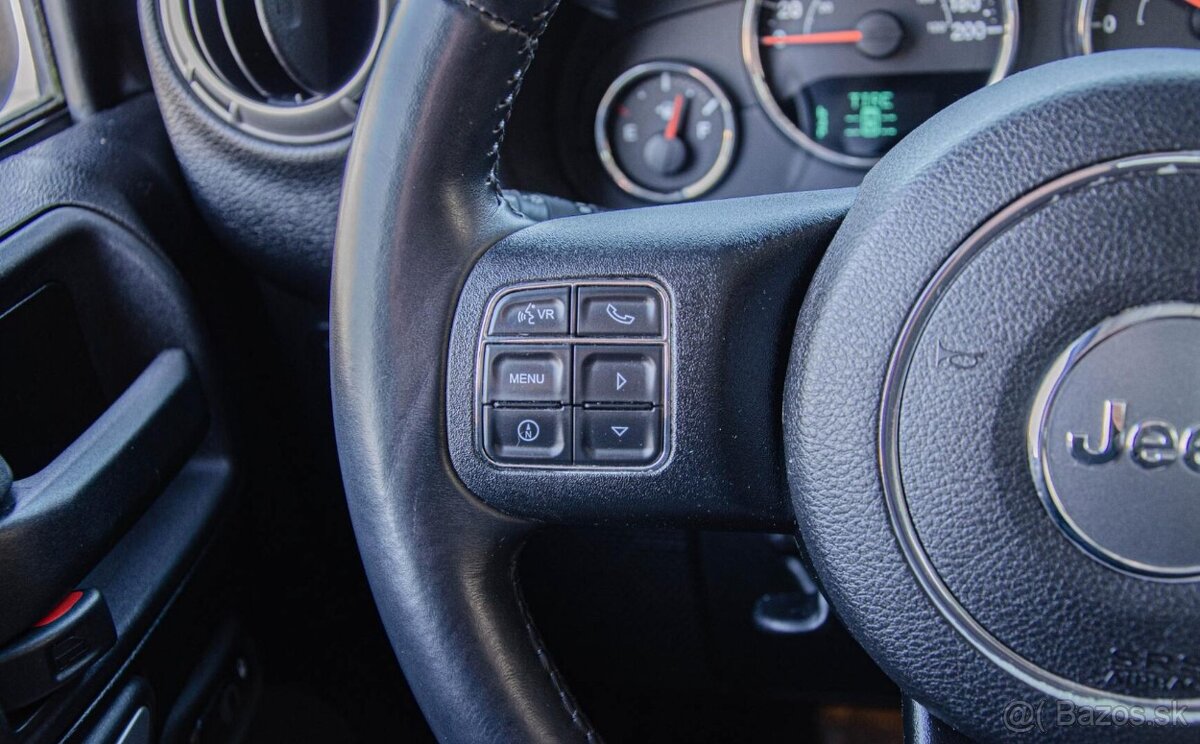 Jeep Wrangler 2.8 CRD Rubicon A/T, 147kW, A5. - 14