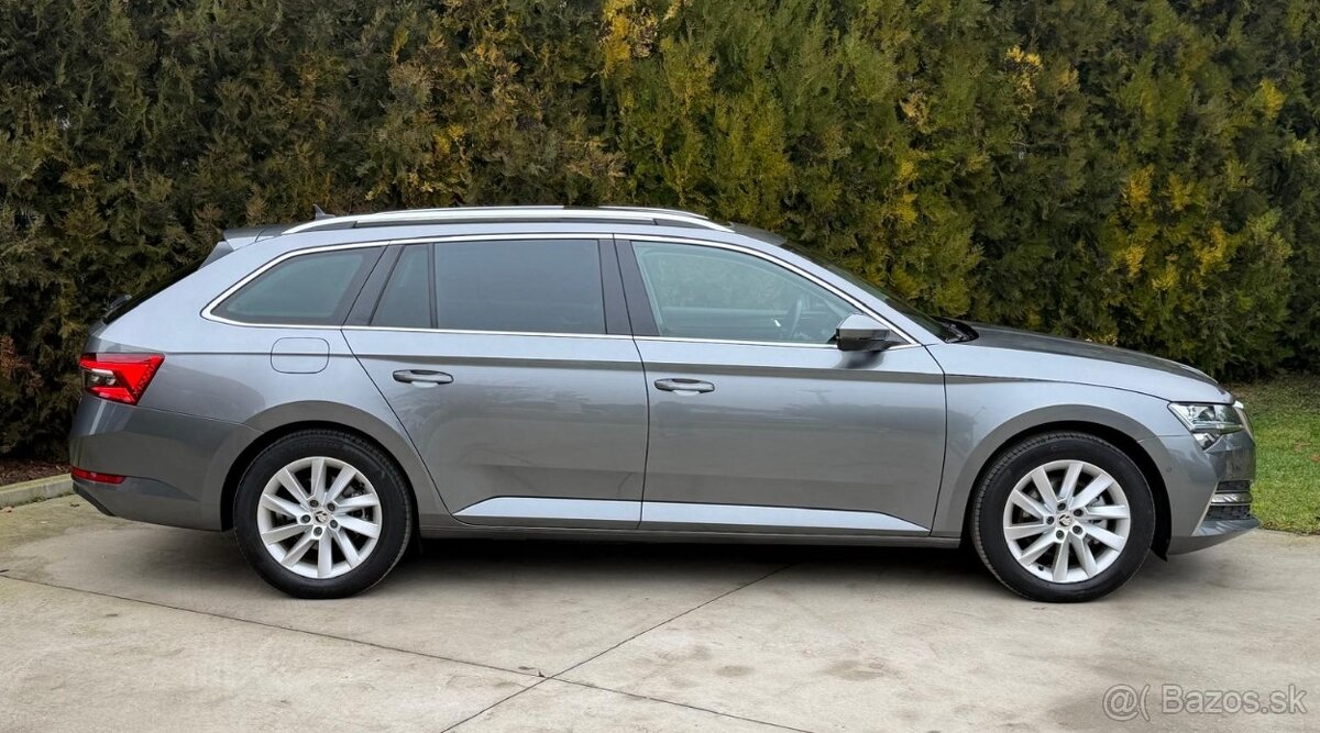 ŠKODA SUPERB COMBI IV,DSG,MATRIX,PANO,KAMERA,ZIMNE PNEU - 14