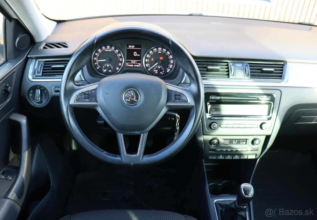 Škoda Rapid Spaceback SB 1.6 TDI 90k Ambition - 14