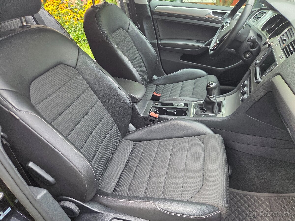 VW Golf Variant 2.0TDI 110kw R-line - 14