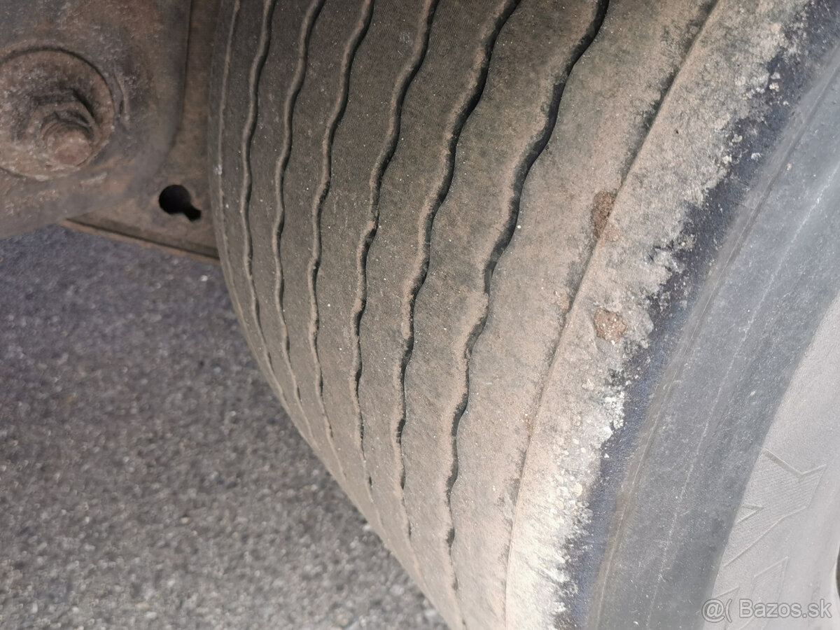 Prodám valníkový návěs KRONE SD low deck - 14