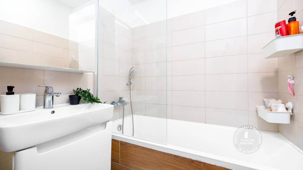 AXIS REAL | 1-izbový byt s LODŽIOU, BA IV. Dúbravka, Chrobák - 14