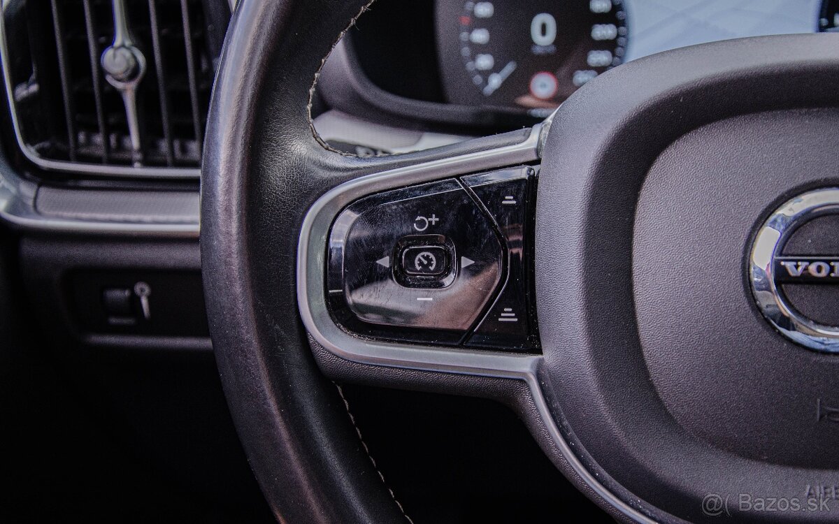 Volvo V60 D4 R-Design A/T - 14