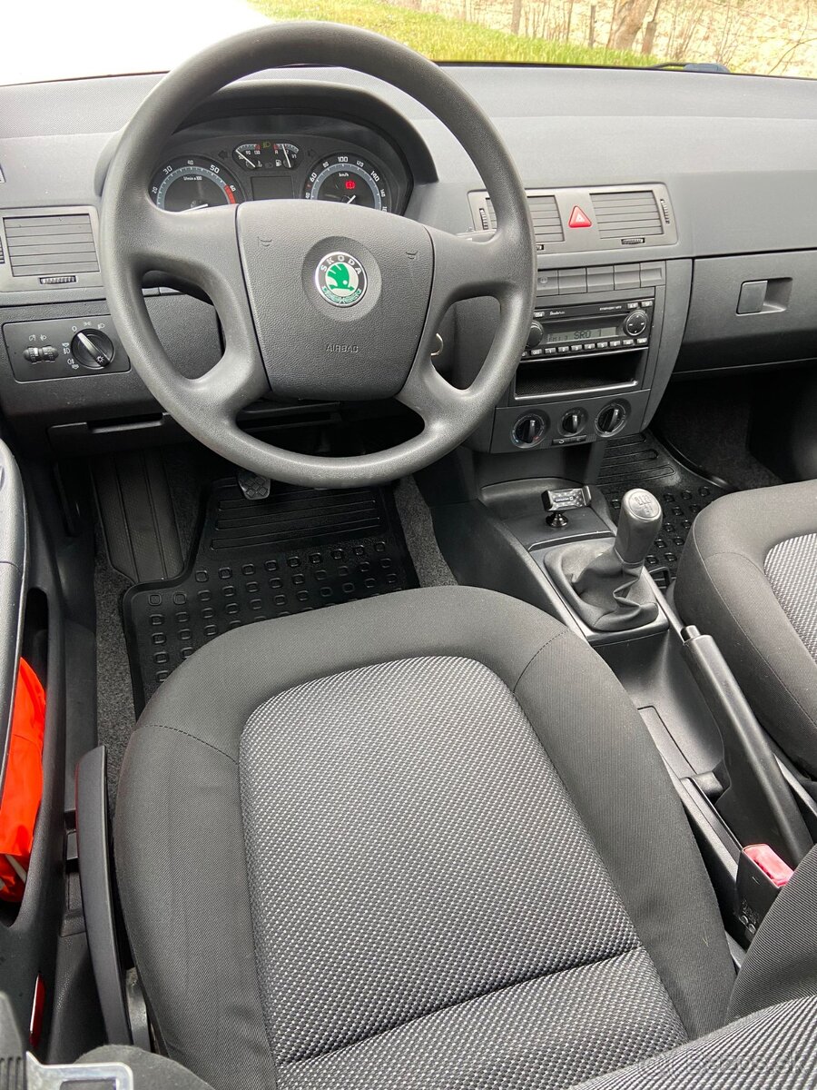 Škoda Fábia 1.2htp benzín 12V, klíma - 14