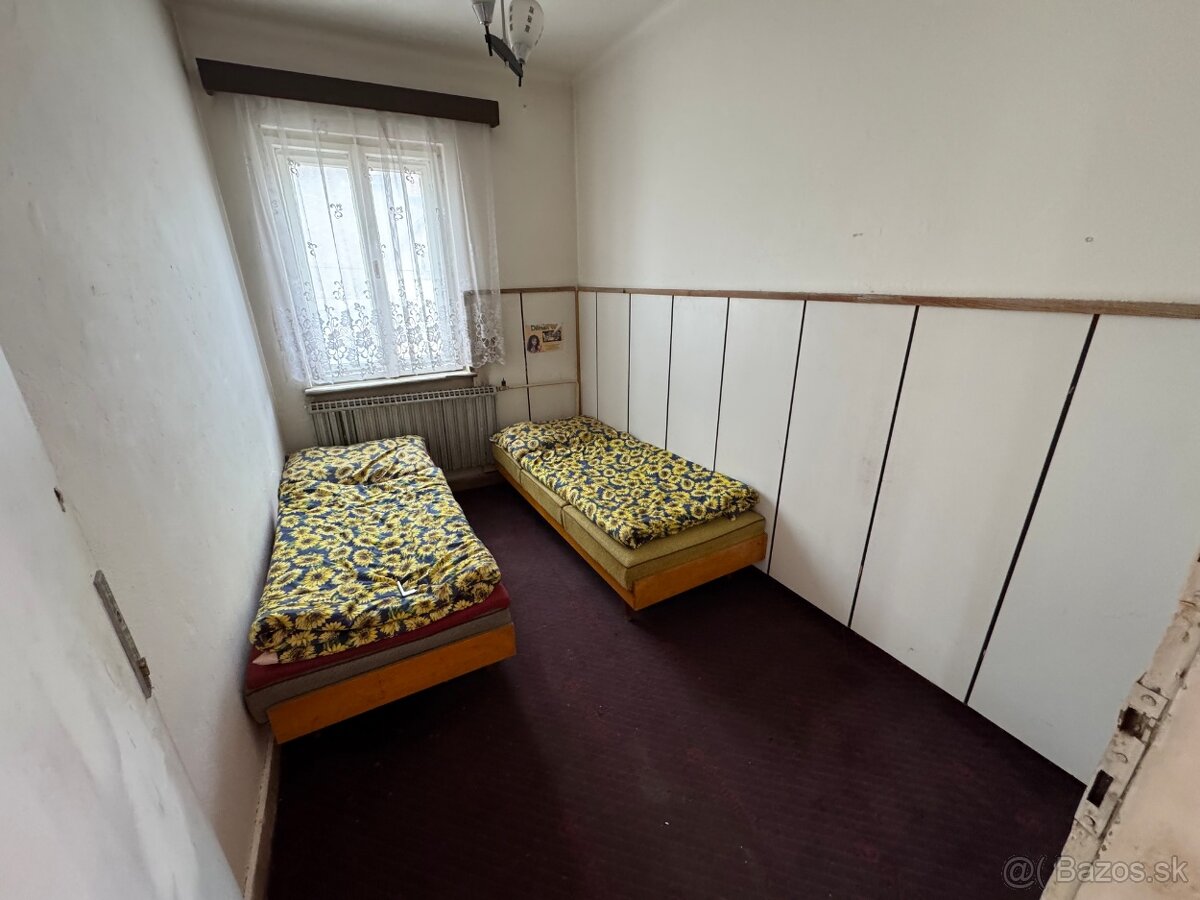 Polyfunkčná budova v centre Trstenej - 14