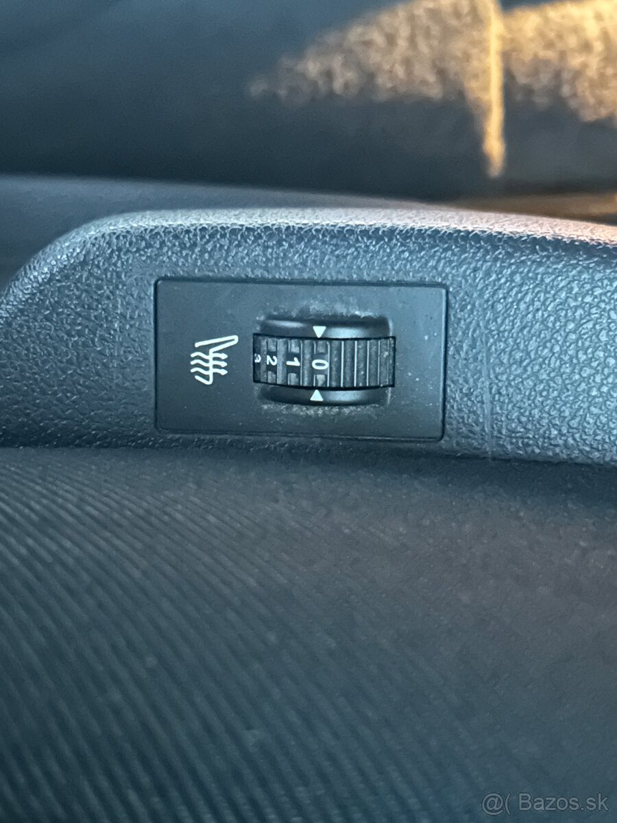 Peugeot 3008 1,6 Hdi rv.12 - 14