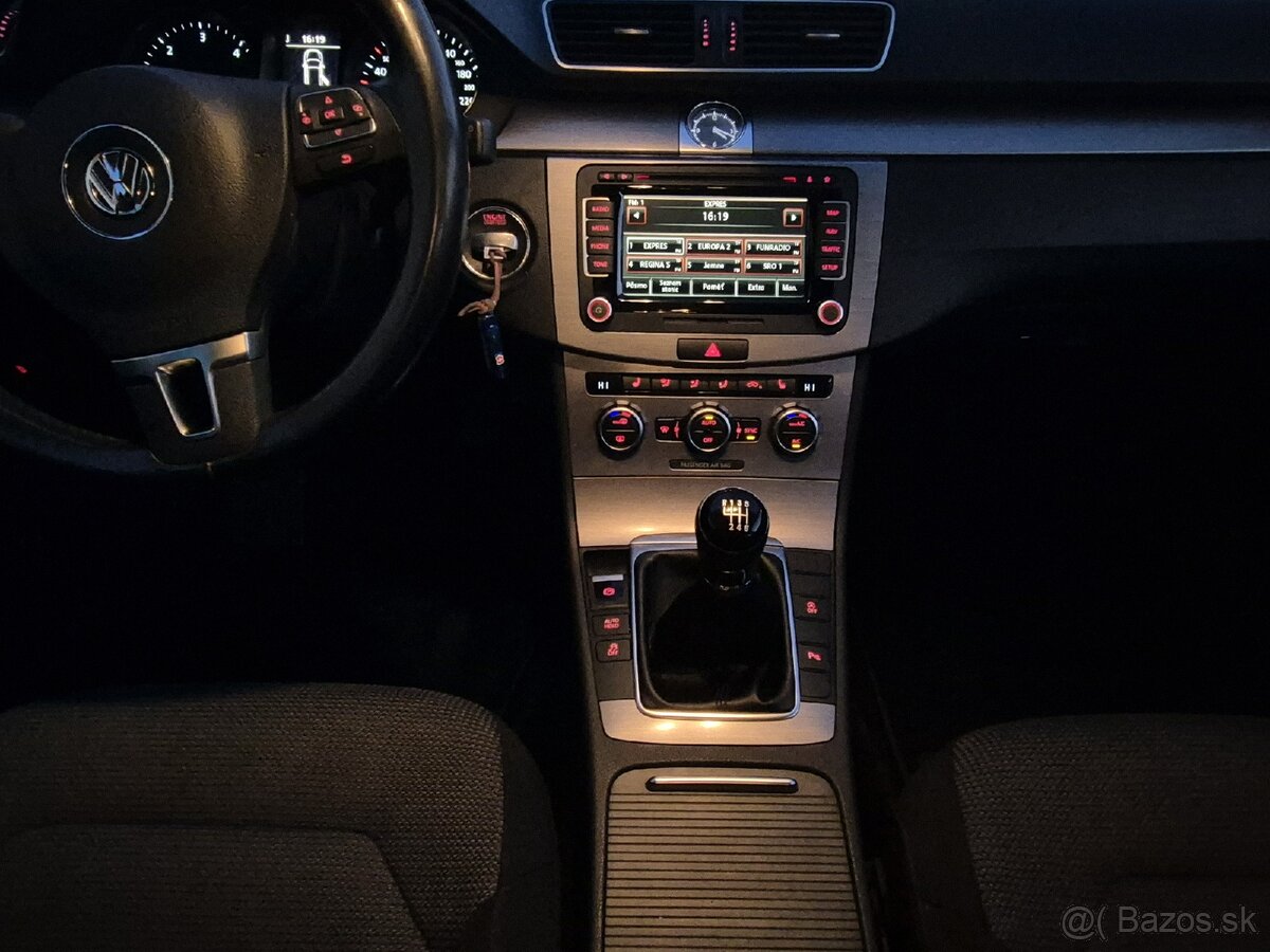VW Passat Variant b7 2,0 TDI Bluemotion + možný odpočet dph - 14