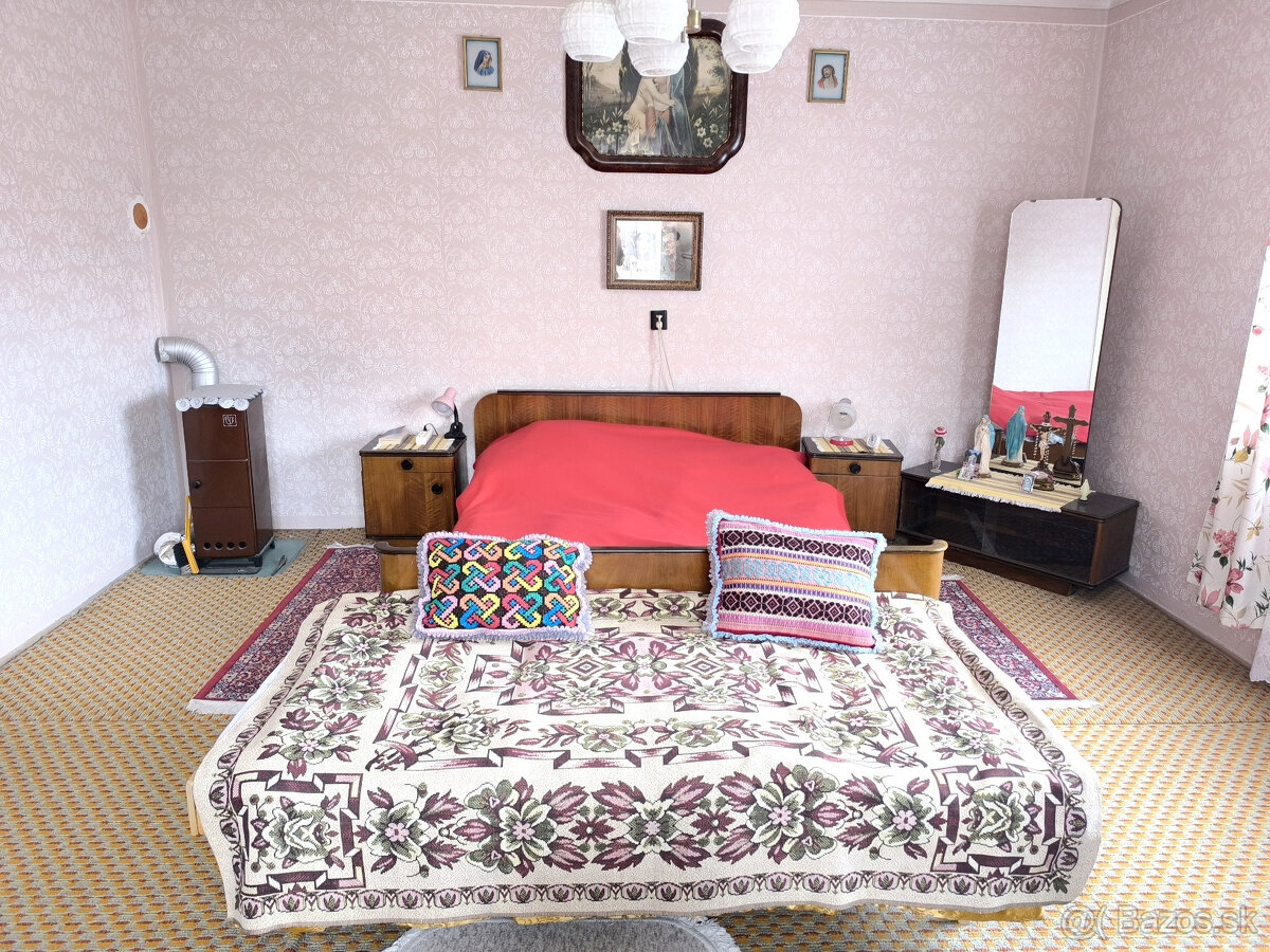 KRÁSNY UDRŽIAVANÝ MUROVANÝ RODINNÝ DOM CHALUPA S VÝBORNÝM PO - 14