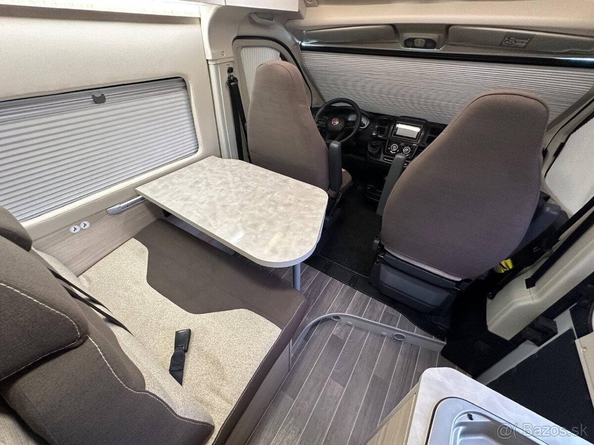 Forster 599 HB Zvedací střecha 2025 - 14