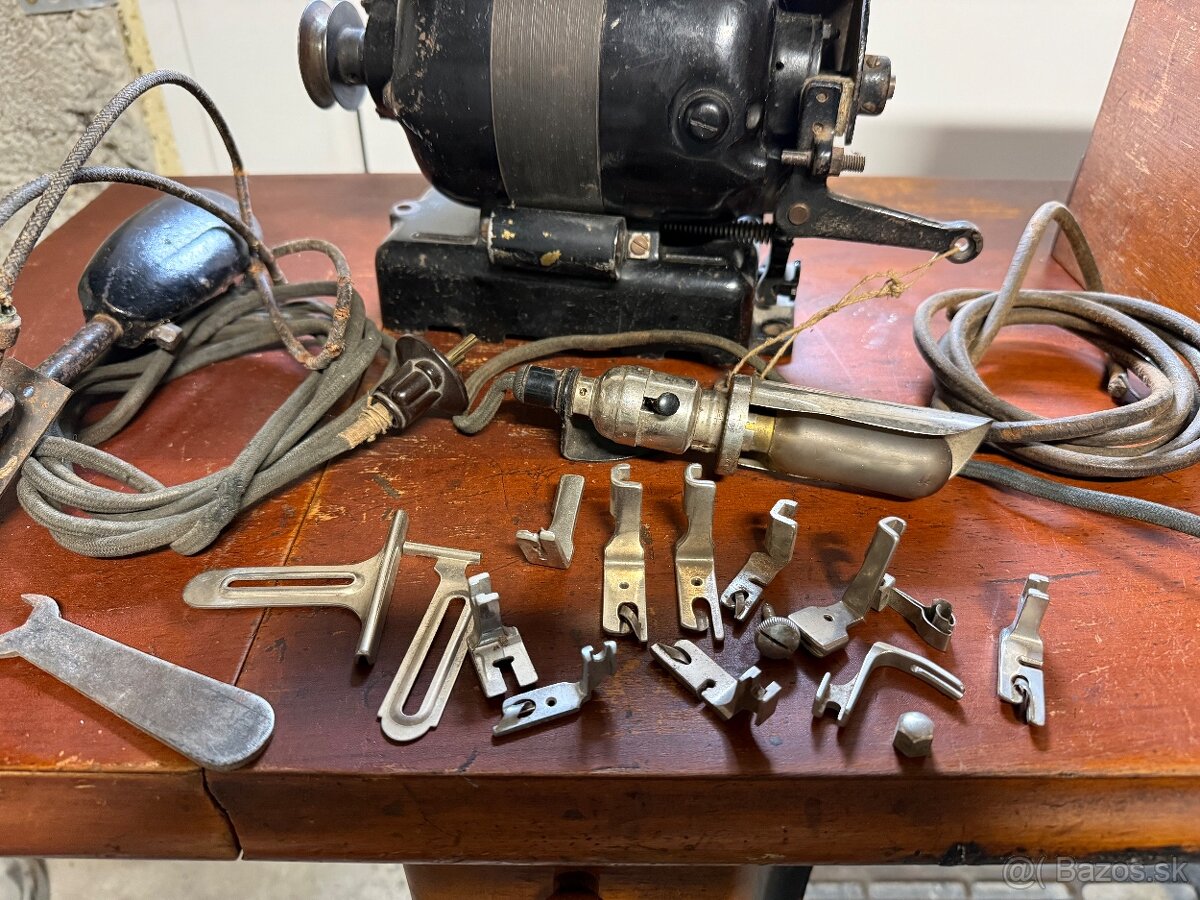 Singer starožitný šijací stroj - 14