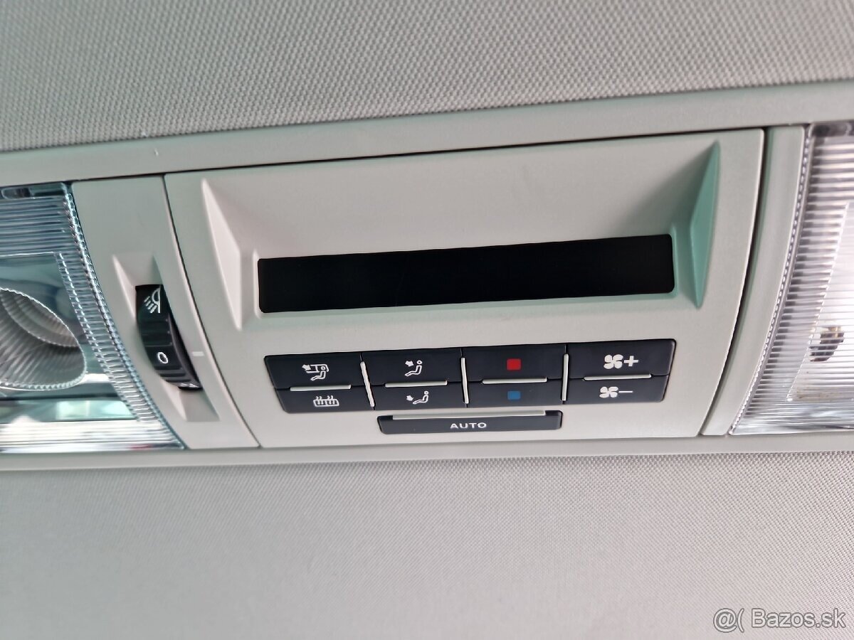 Predám  Volkswagen T5 Caravelle 2.0 TDI 103 KW DSG 140000 km - 14