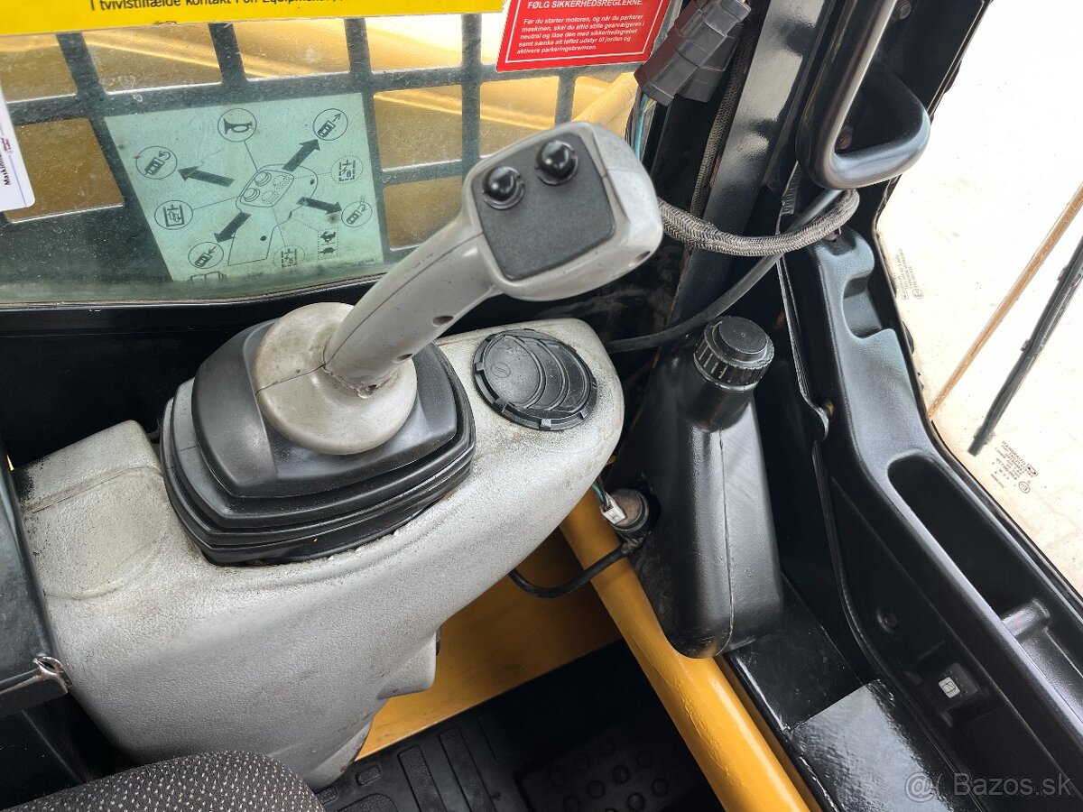 Nakladač smykovy Caterpillar 226B3, Bobcat, JCB, Kramer, UNC - 14