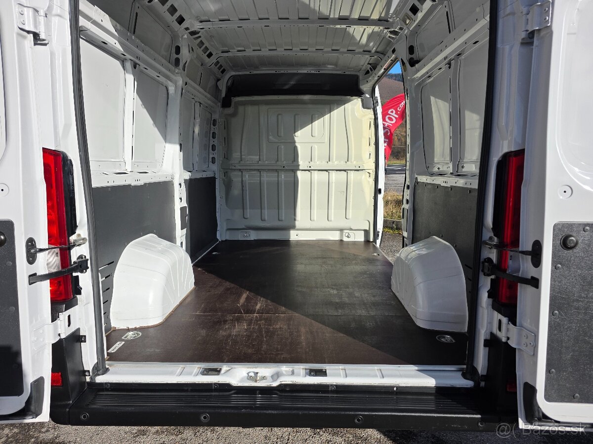 Peugeot Boxer Furgon 2,2 BlueHDI L2H2 330 - 14