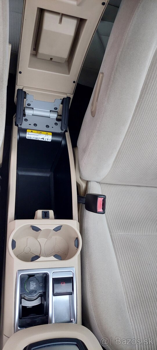 Predám FORD FOCUS C-MAX 1,6 TDCI Ghia, 2006 automat 7stupňov - 14