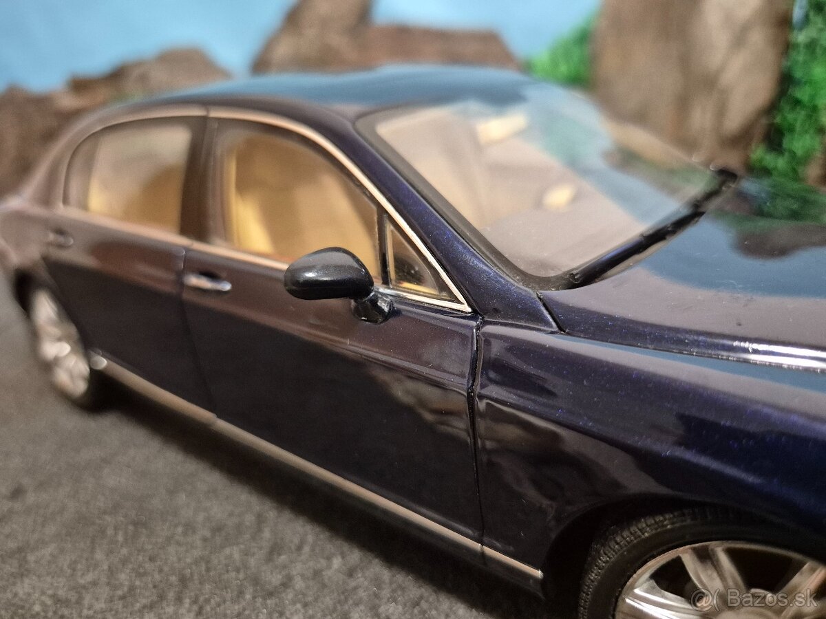 Prodám model 1:18 Bentley continental Flying Spur 2005 Minic - 14