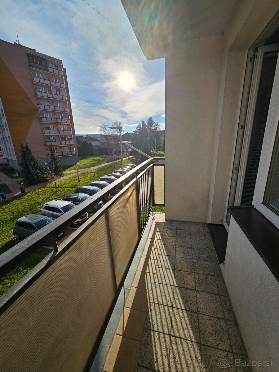 Lukratívny 4izbový byt po komplet. rekonštrukcii - 14