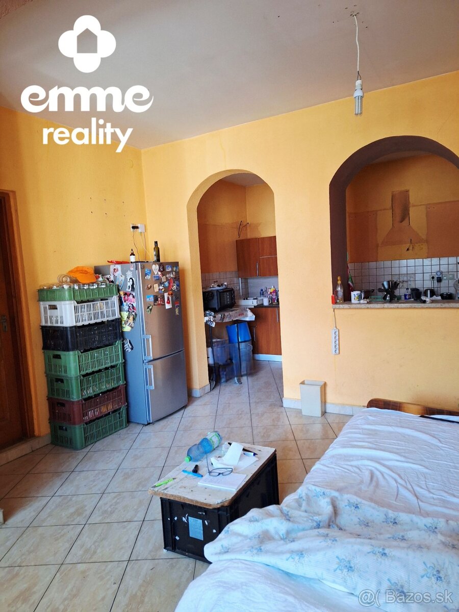 emme reality | Priestranný 5-izbový rodinný dom v Kolárove - 14