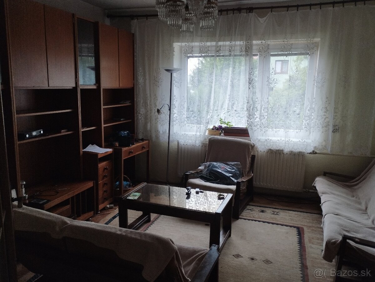 Predám rodinný dom Martin-Strane - 14