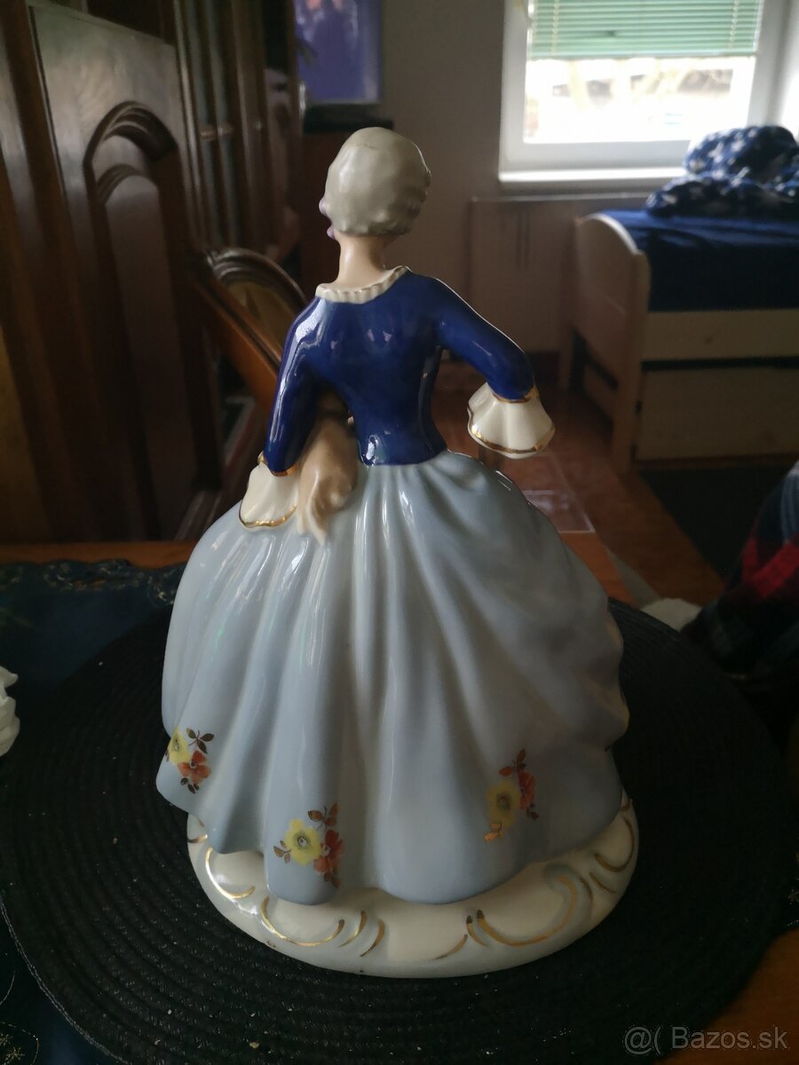 porcelánová soška Dux - 14