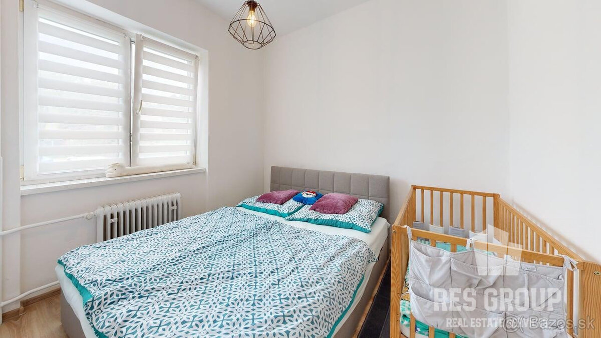 Na predaj, Rodinný dom, Rosina, 6 izieb, 400 m2, RES GROUP - 14