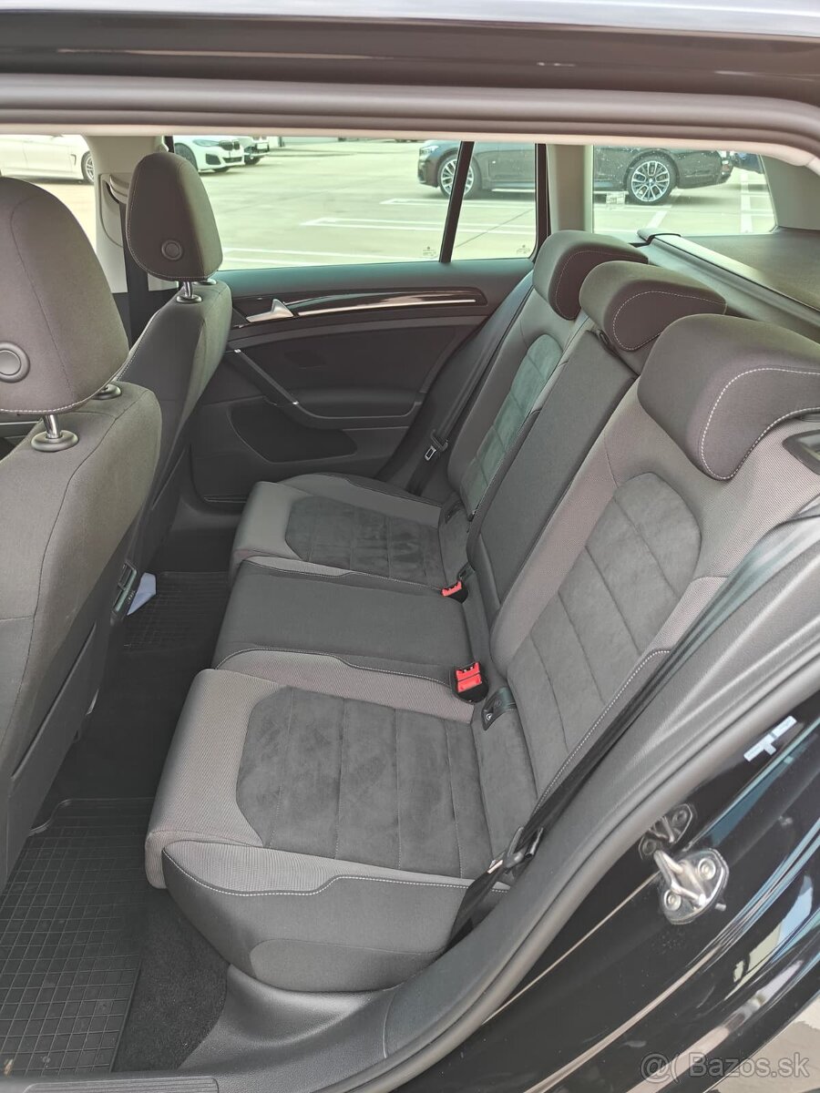 Volkswagen Golf 2.0 TDI Highline DSG -150k- 2019 - 14