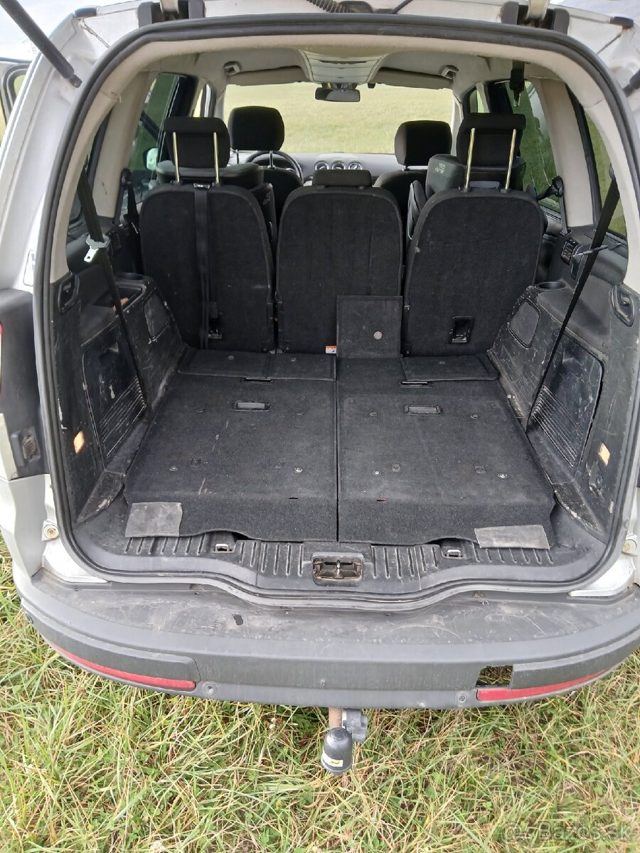 Ford Galaxy 2,0 TDCI - 14