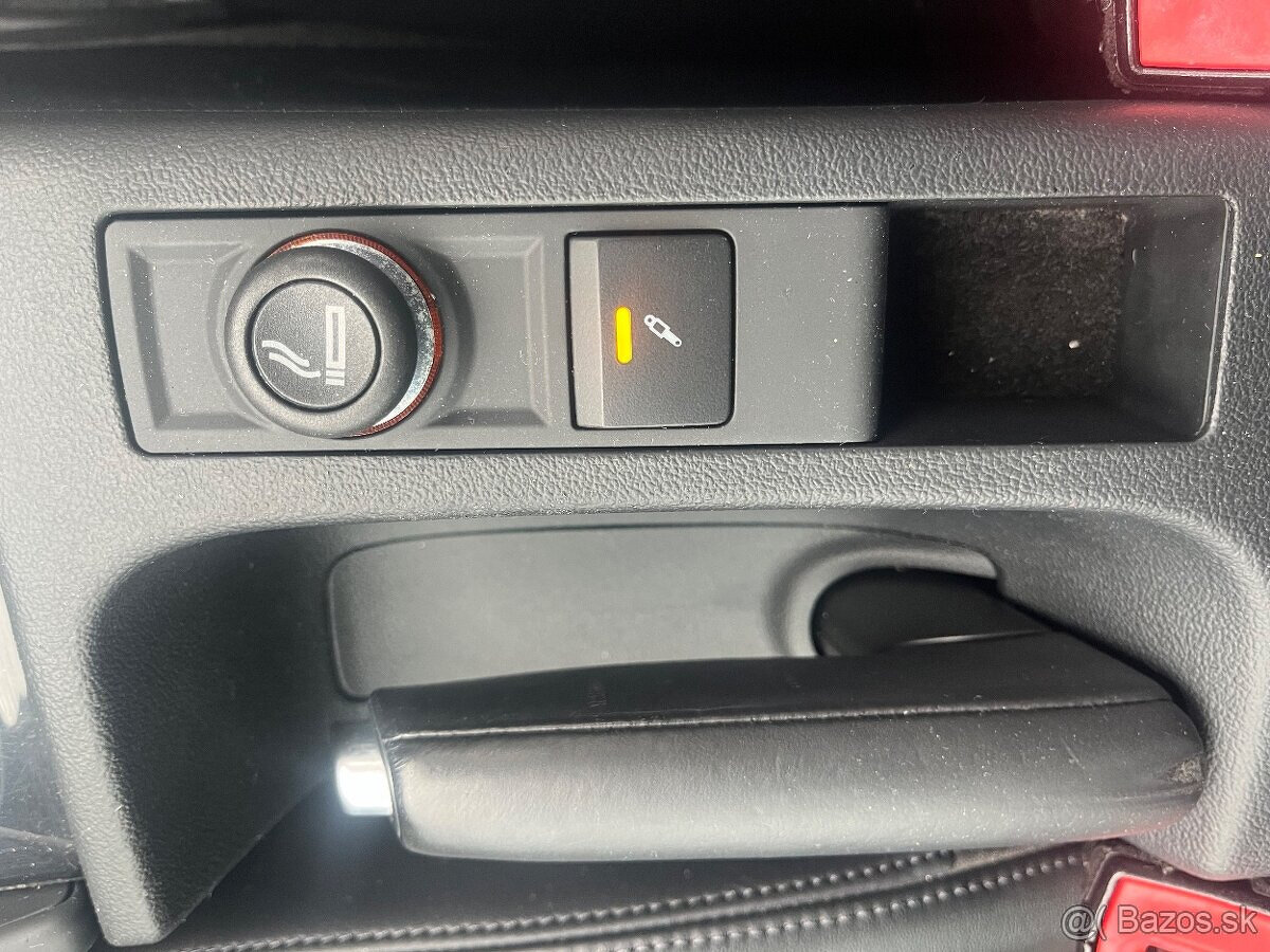 Audi A3 sportback 2.0 TDI DSG r.v 2010 bixenon navi s line - 14