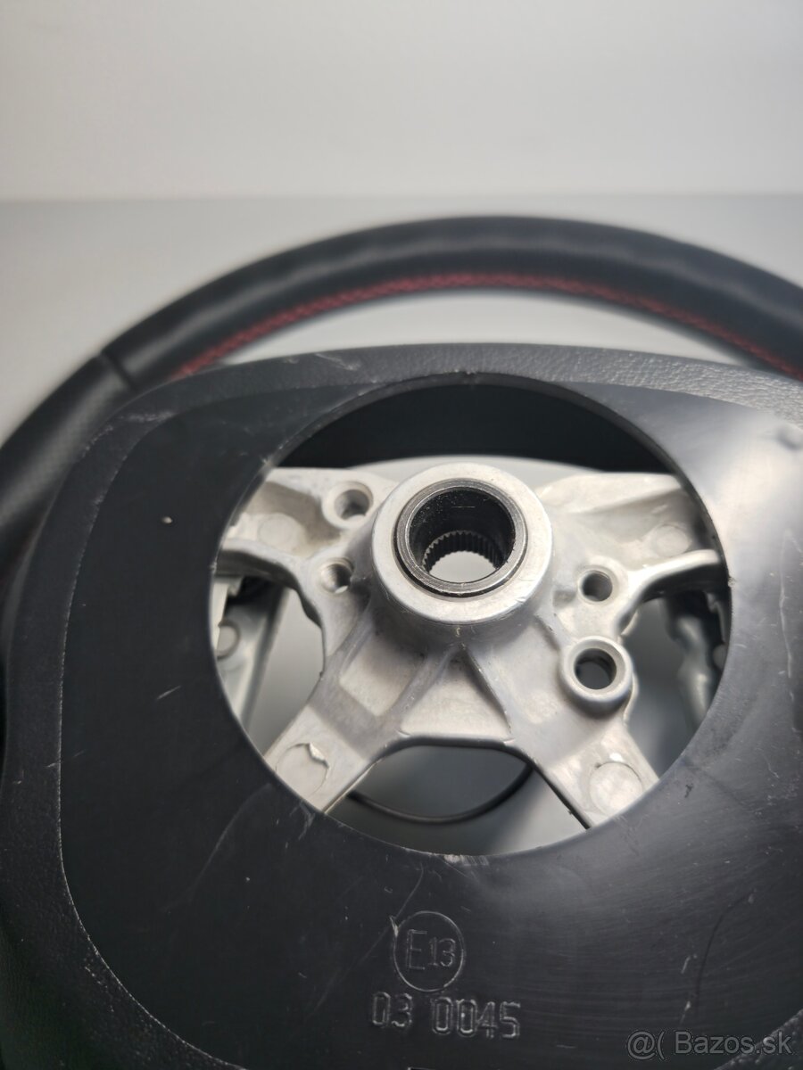 Momo kožený volant NOVÝ DIEL - 14