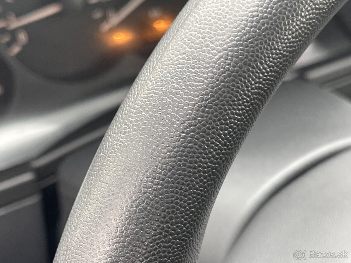 Opel Meriva 1,3 cdti Najazdených originál len 70.000km - 14