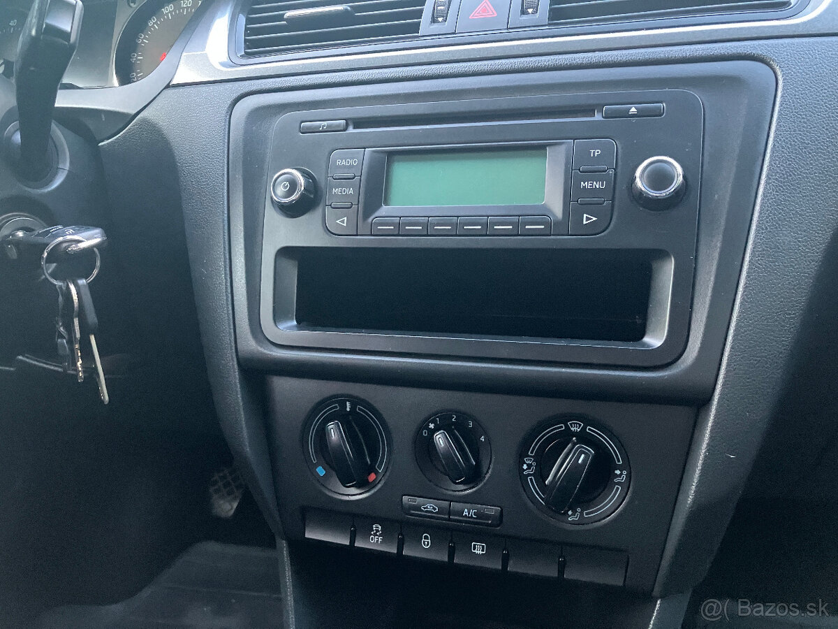 Predám ŠKODU RAPID 1,2 TSI len 116 tis. km - 14