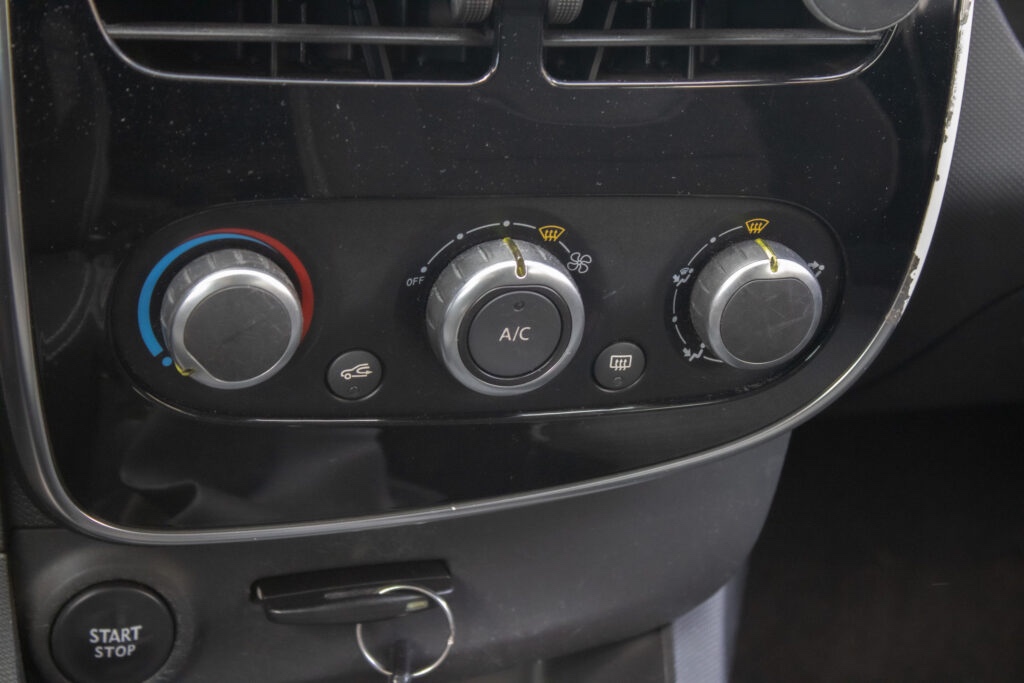 Renault Clio Grandtour - 14