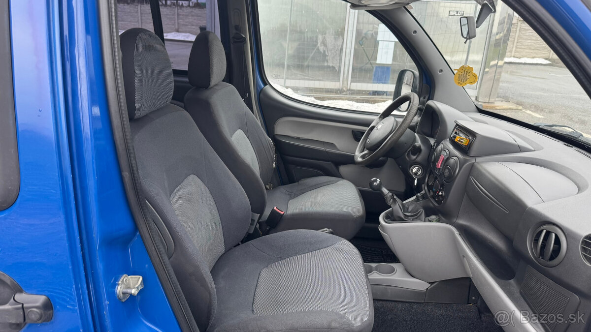 Fiat Dobló 1.3 MTJ Family - 14
