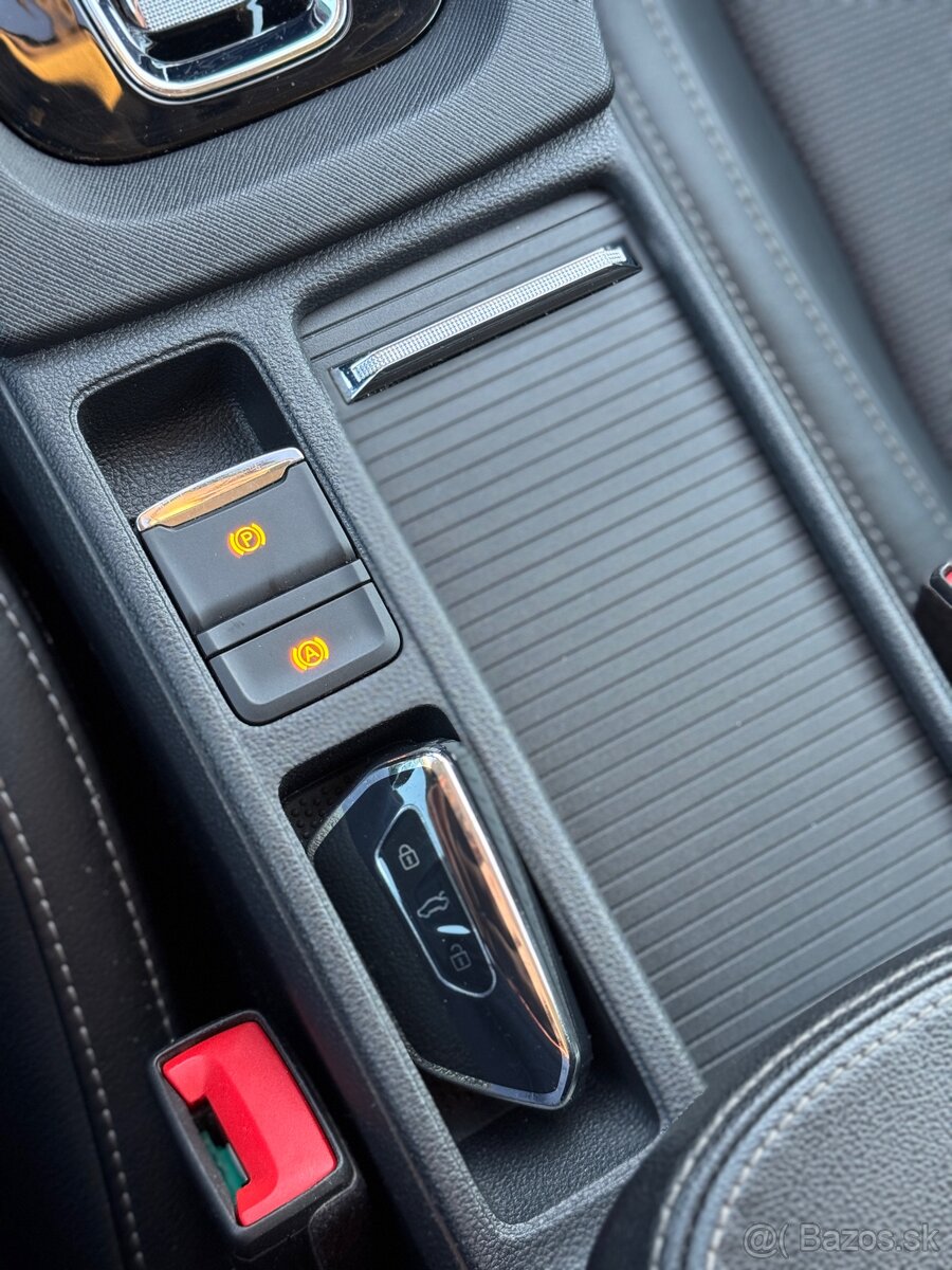 Škoda Octavia IV 2.0 TDI 110kW DSG – PLNÁ VÝBAVA - 14
