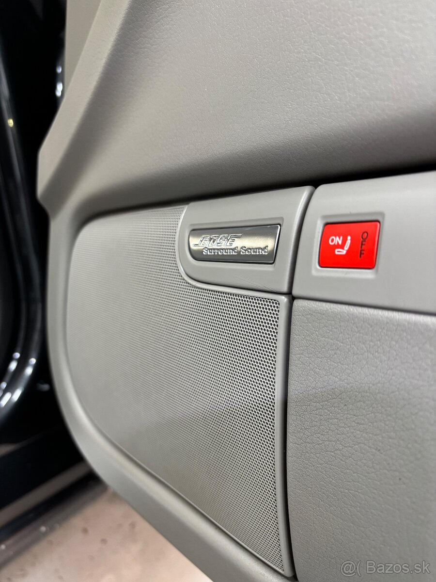 Audi A8 D3 4.2MPI 246kw quattro - 14