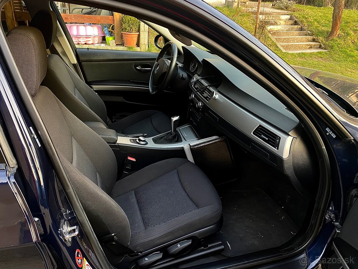 BMW 320i E91 Touring MT/6, rv.2008, 125kw - 14