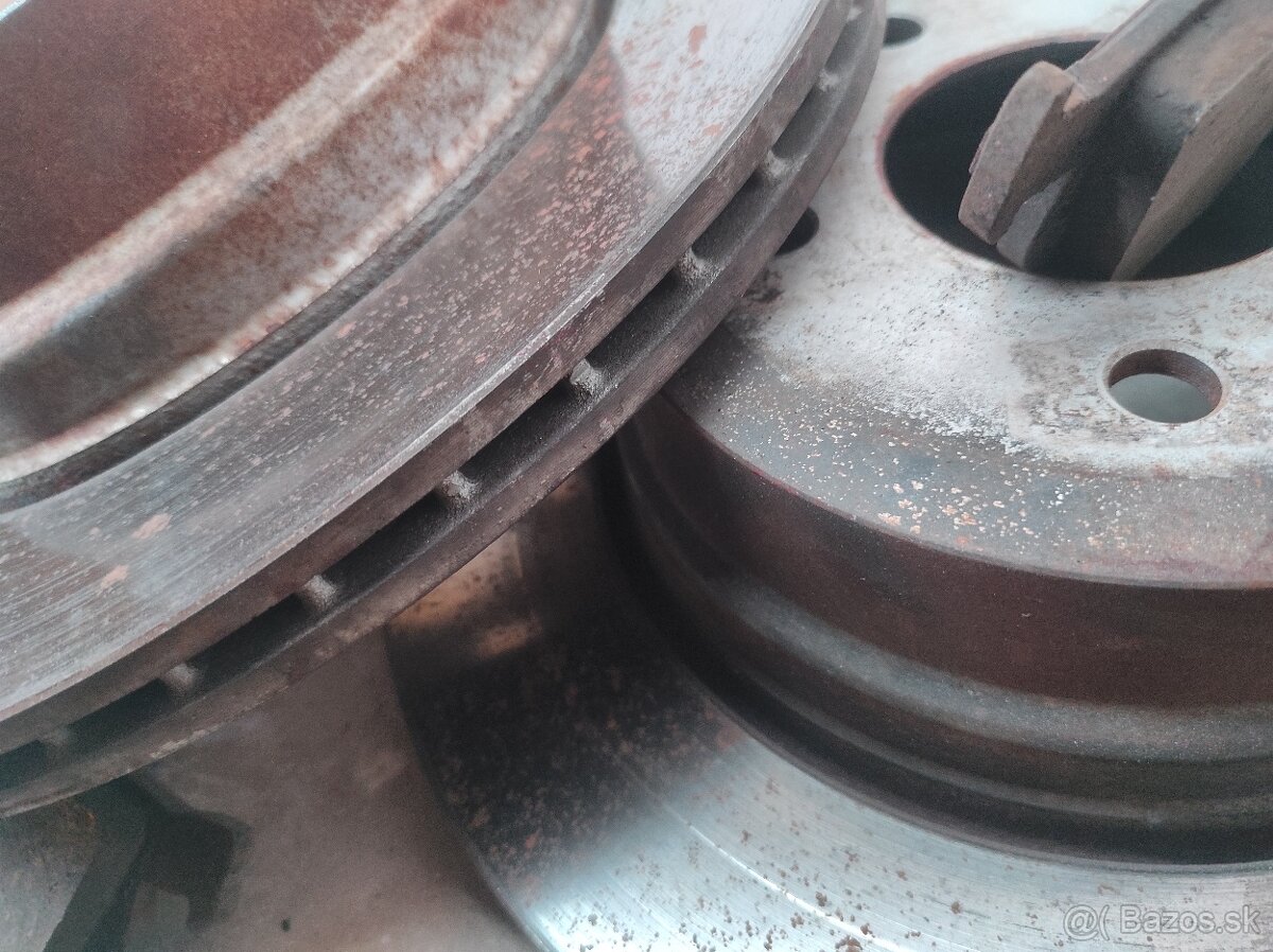 Náhradné diely BMW E60/E61 530xd, 530d, 535d a ďalšie - 14