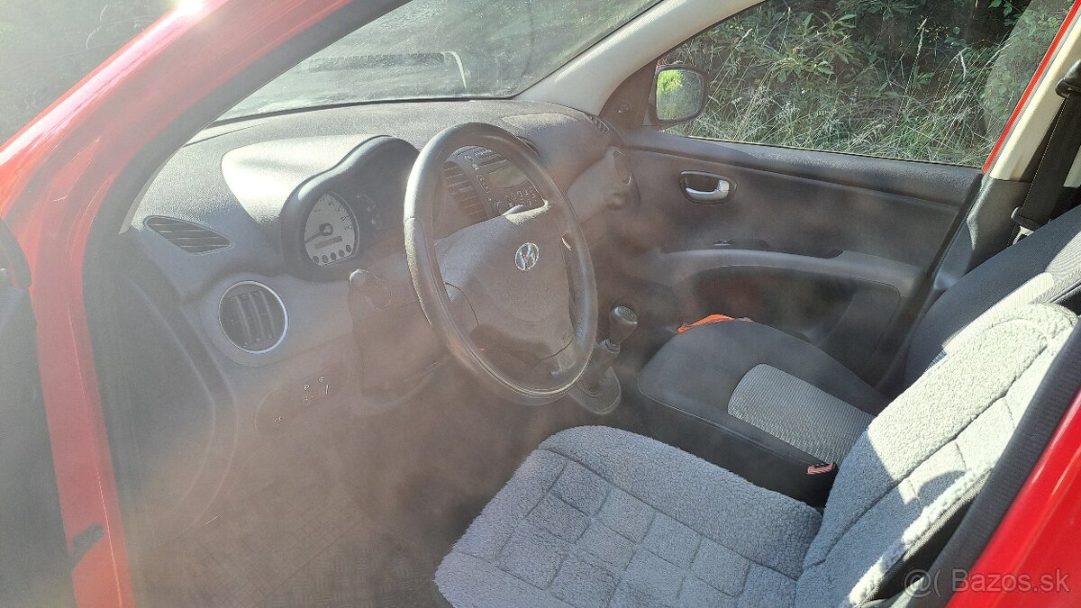 Hyundai i10 1.1i 48,5 kW | Rok 2010 | Prvý majiteľ - 14