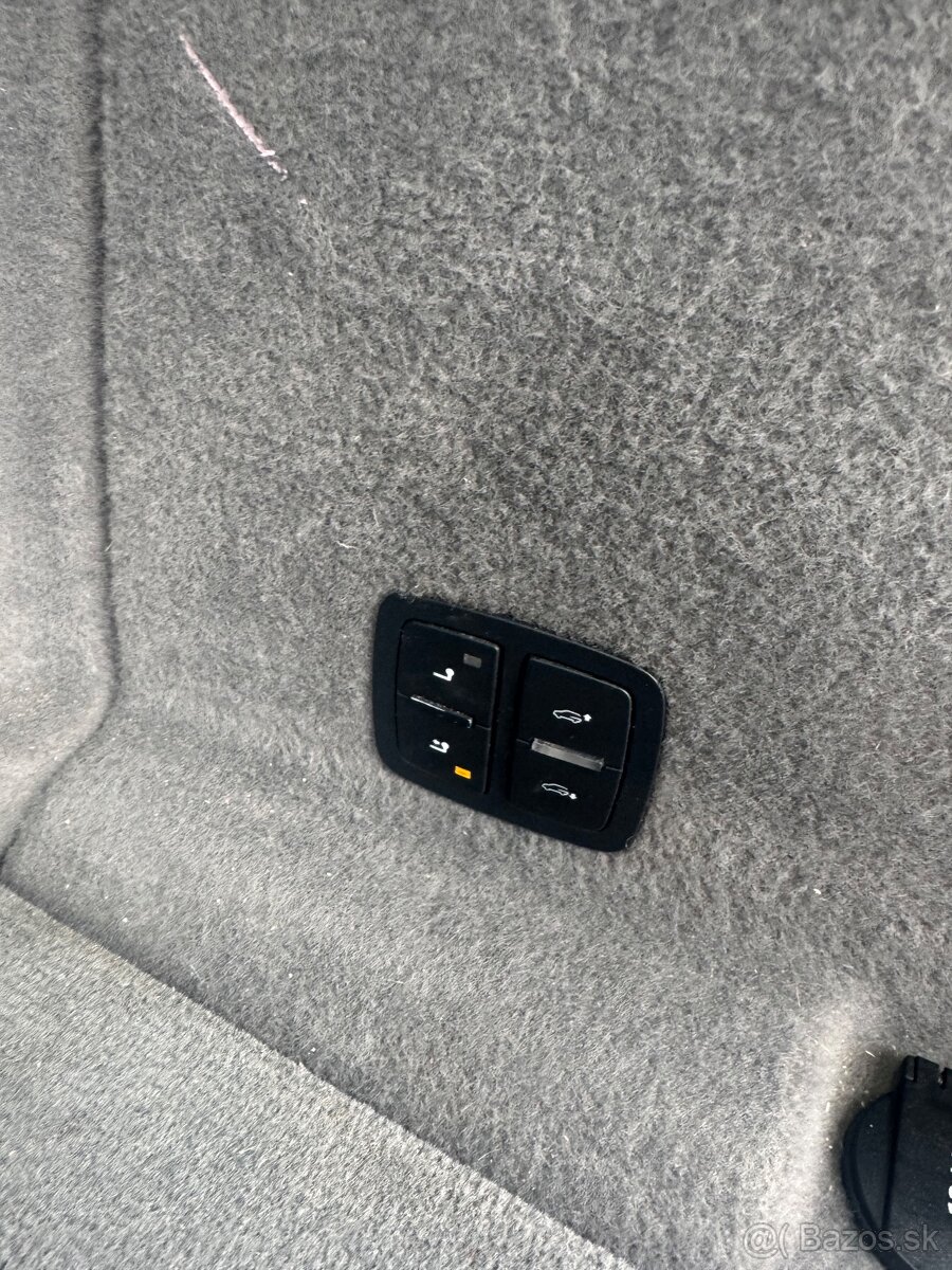 Audi Q7 4.2 TDI V8 Quattro - 14