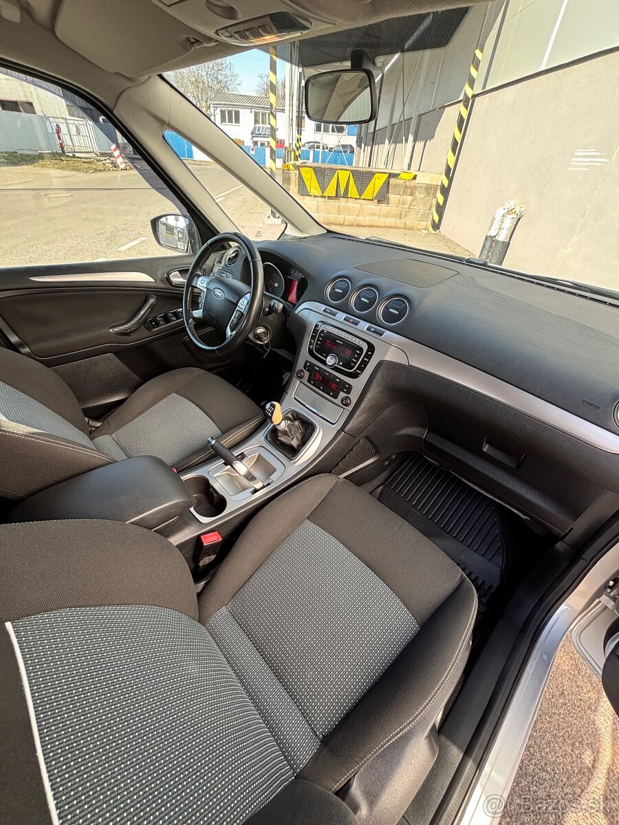 Ford Galaxy 2.0 TDCi - 14