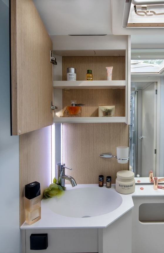 NOVÝ INTEGROVANÝ OBYTNÝ VŮZ NOTIN – FIAT AUTOMAT - 14