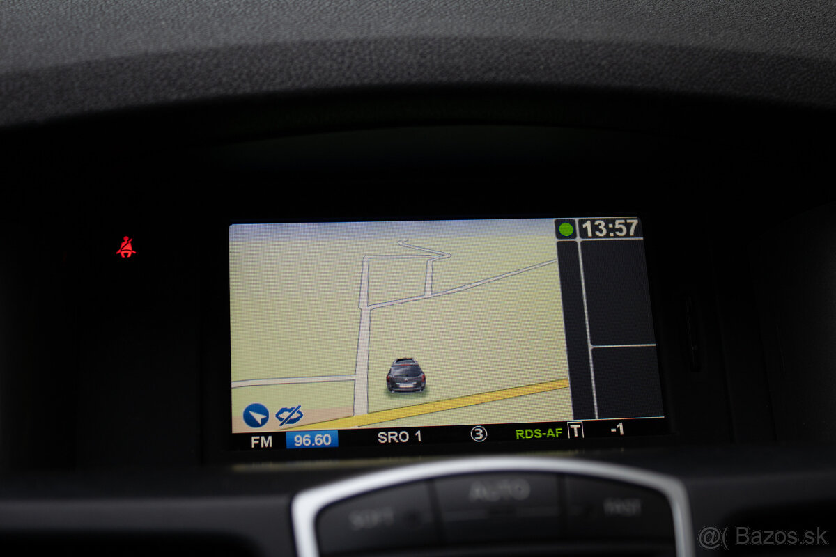 Renault Laguna Grandtour Grand 2.0 dCi 4control - 14