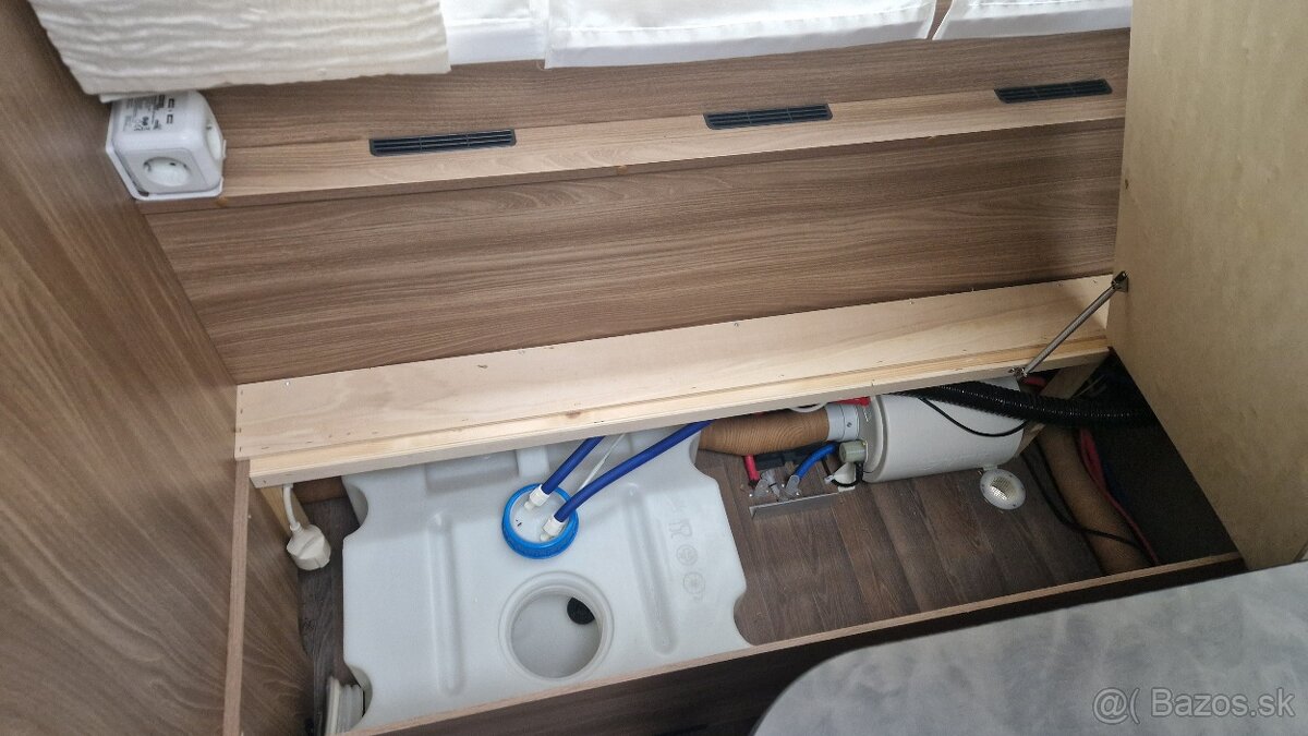 Karavan Burstner Premio 395 TS klimatizácia. Mover, 2017 - 14