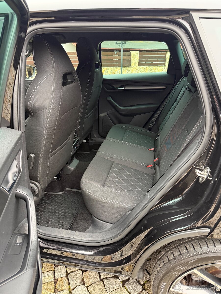 Škoda Karoq 2.0 TDI SCR Sportline 4x4 DSG - 14