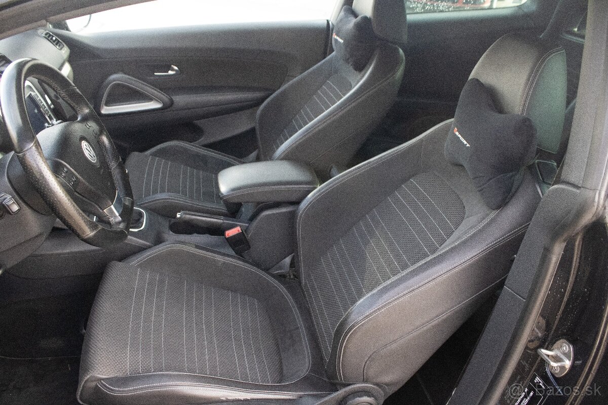 Volkswagen Scirocco 2.0 TSI, 147kW (2008) - 14