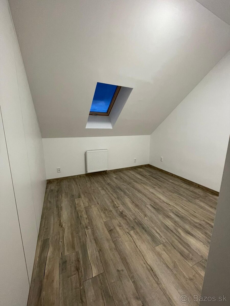 Prenájom 3.-izb.byt v centre Senca - 14