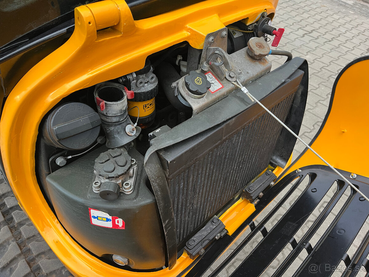 Minibager minirypadlo JCB 8018 CTS Gravemaster, Takeuchi Ca - 14